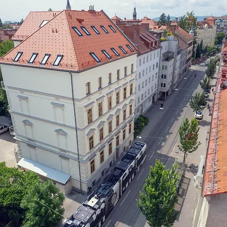 Leonart Living 34 Daire *