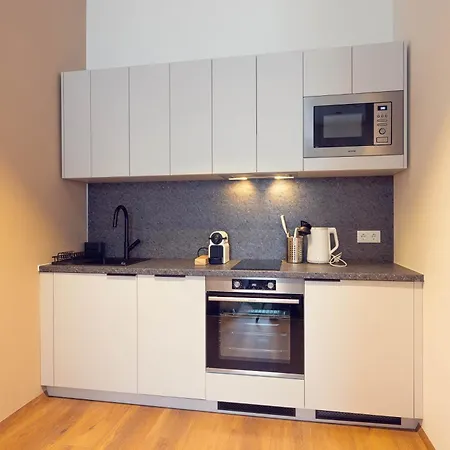 Lägenhet Leonart Living 34 *