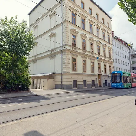 Leonart Living 34 Daire Graz